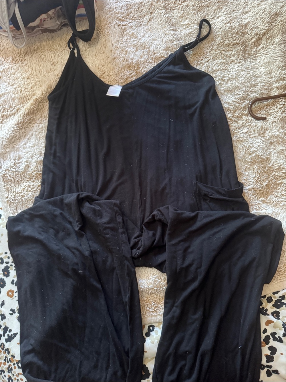 Amazon Black Sleeveless V-Neck Jumpsuit with Adjustable Straps